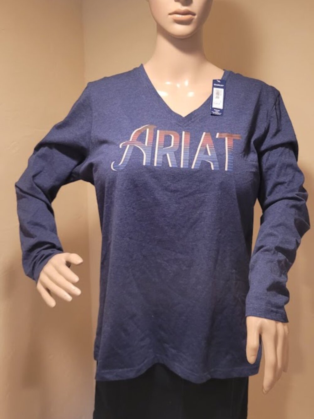 Large Relaxed Fit V-Neck Long Sleeve Navy Heather Tee - Picture 9 of 9